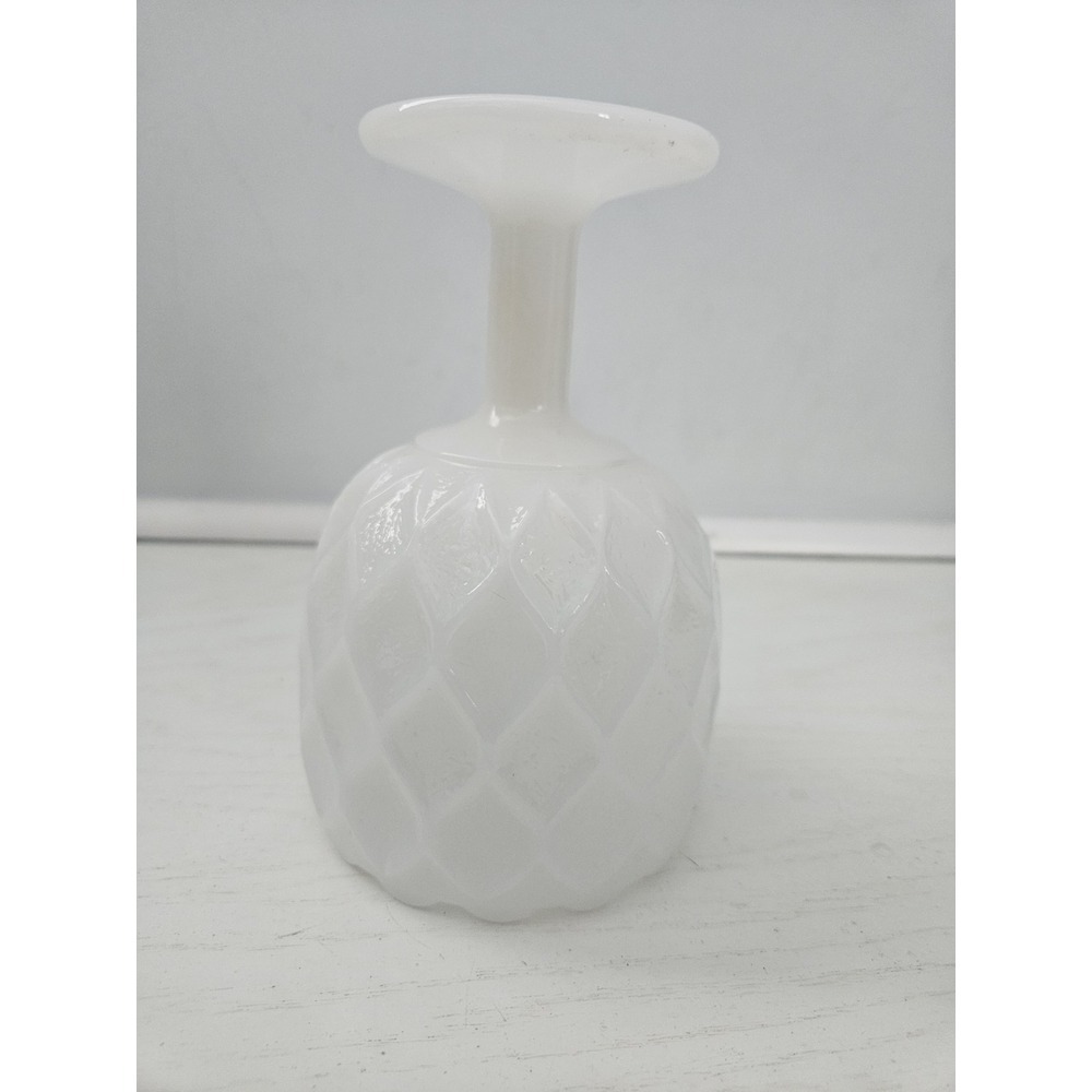 Vintage Anchor Hocking Textured Diamond Pattern White Milk Glass Stemmed Chalice - Picture 10 of 10